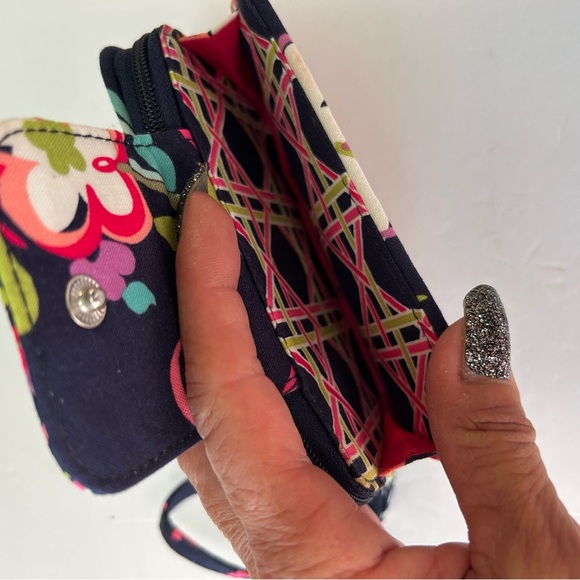 VERA BRADLEY ID WRISTLET WALLET - Picture 8 of 8